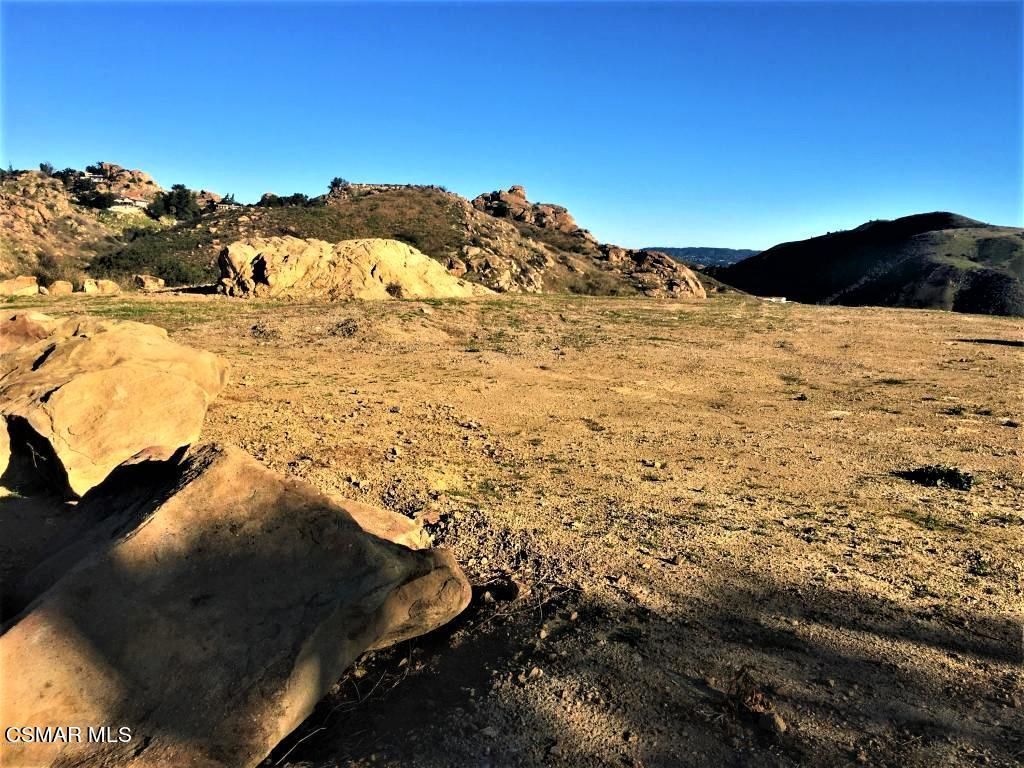 142 Saddlebow Rd, Bell Canyon, CA 91307